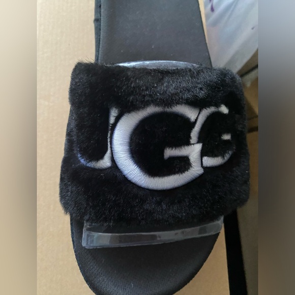 UGG fur slide NEW w box 8.5 - Picture 3 of 4